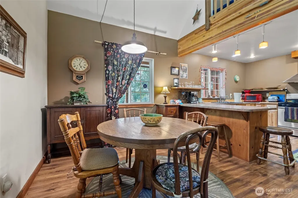 7595 Pressentin Court Concrete WA 98237