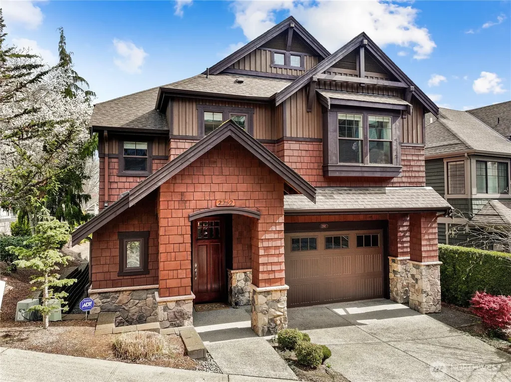 2262 NW Fall Line Lane Issaquah WA 98027