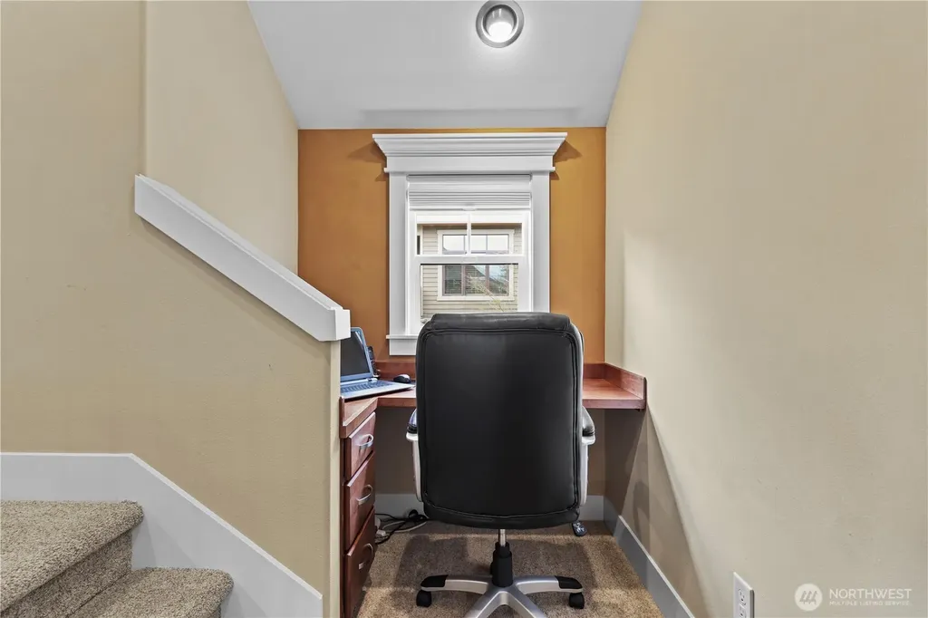 2262 NW Fall Line Lane Issaquah WA 98027