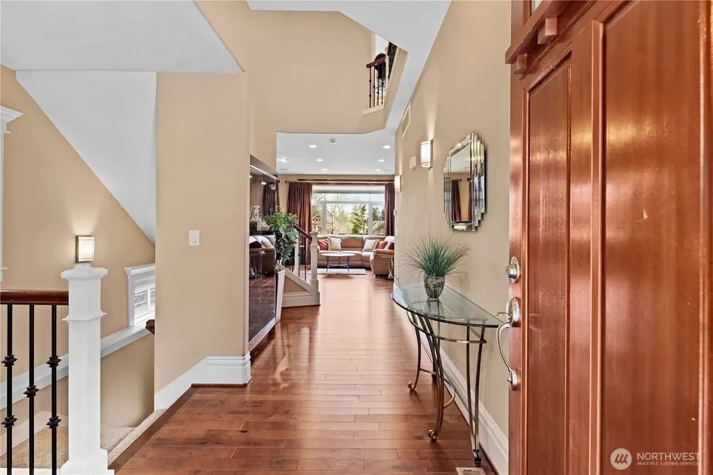 2262 NW Fall Line Lane Issaquah WA 98027