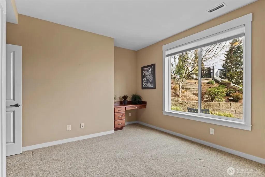 2262 NW Fall Line Lane Issaquah WA 98027