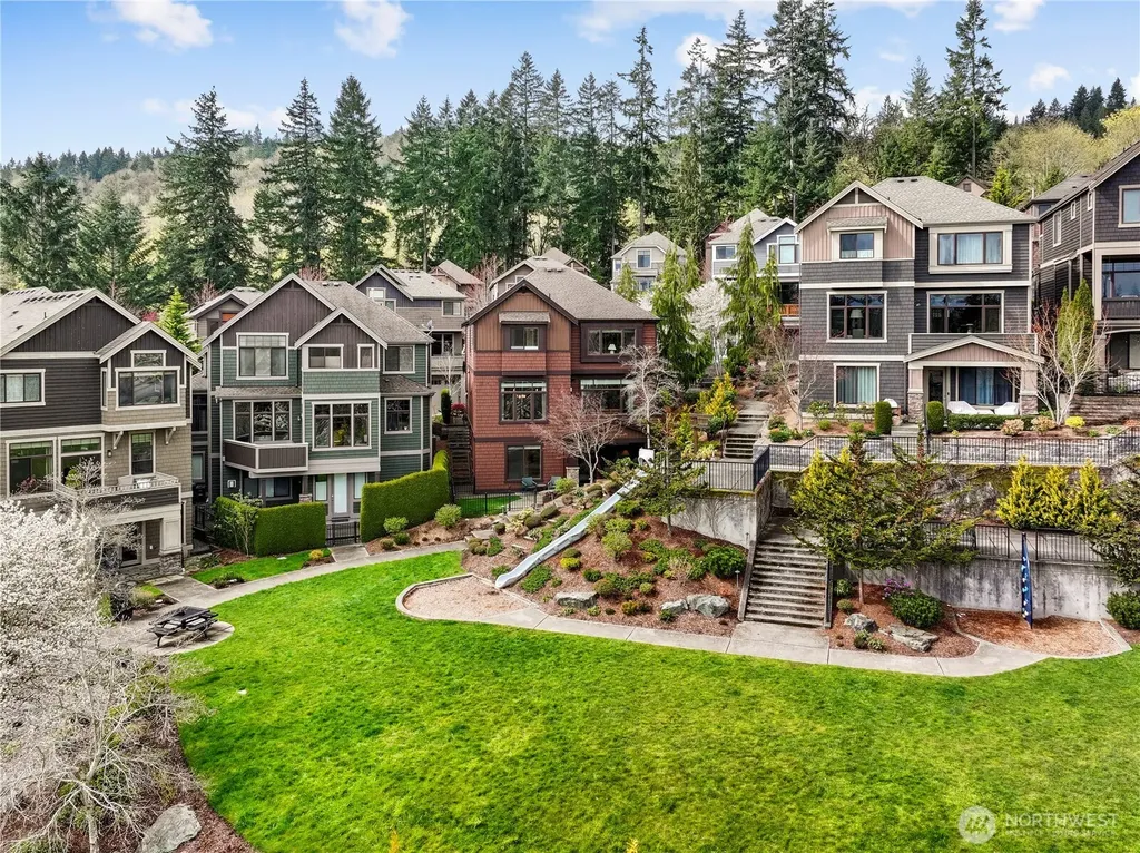 2262 NW Fall Line Lane Issaquah WA 98027