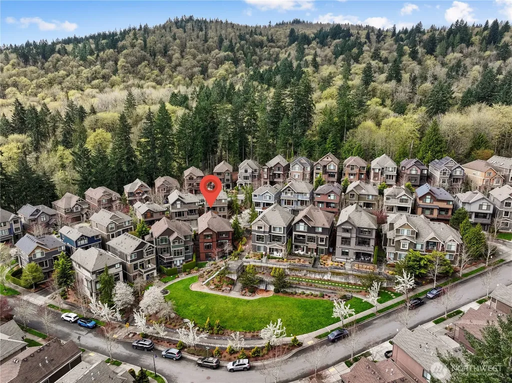 2262 NW Fall Line Lane Issaquah WA 98027