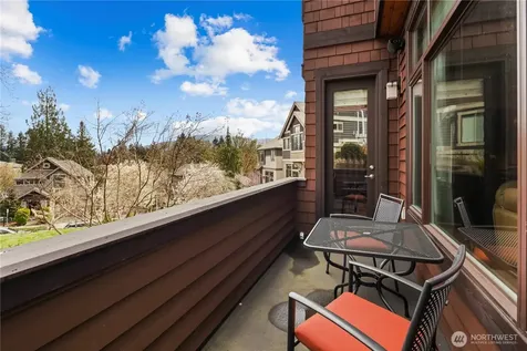 2262 NW Fall Line Lane Issaquah WA 98027