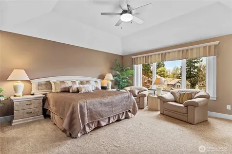 2262 NW Fall Line Lane Issaquah WA 98027