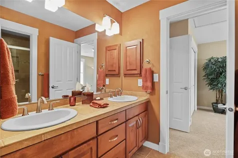2262 NW Fall Line Lane Issaquah WA 98027
