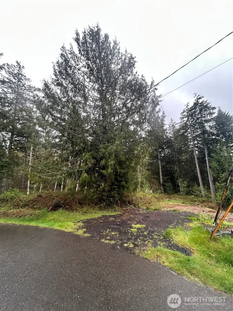 2201 Westwind Dr NW Olympia WA 98502