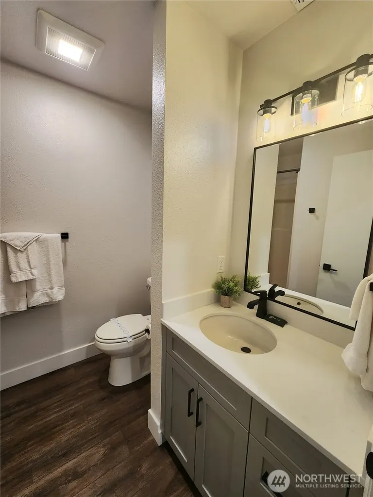 1 Lodge 603-c Manson WA 98831