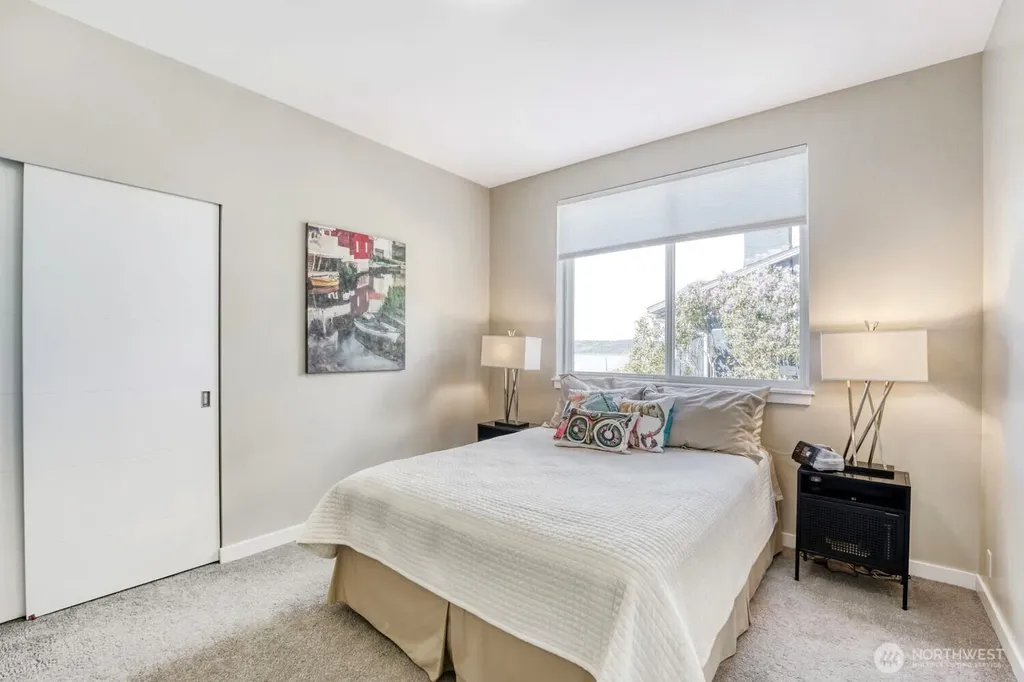 5711 Upland Terrace NE Tacoma WA 98422