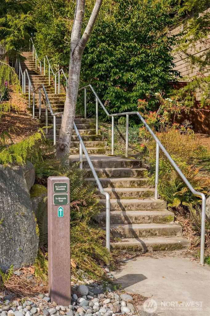 1125 Birch Falls Drive Bellingham WA 98229