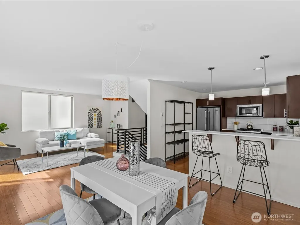 3038 61st Avenue SW Seattle WA 98116