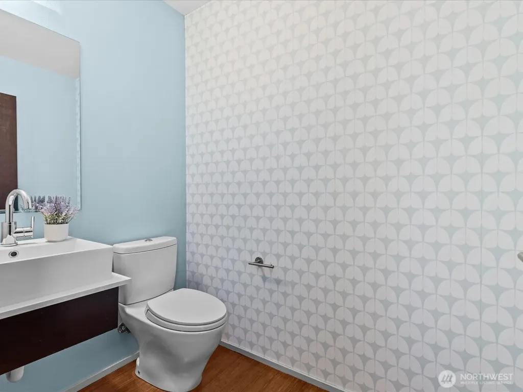 3038 61st Avenue SW Seattle WA 98116