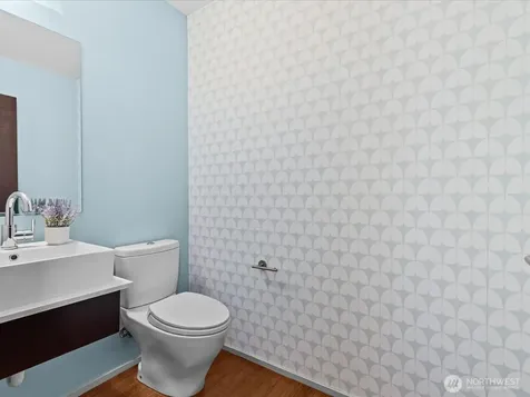 3038 61st Avenue SW Seattle WA 98116