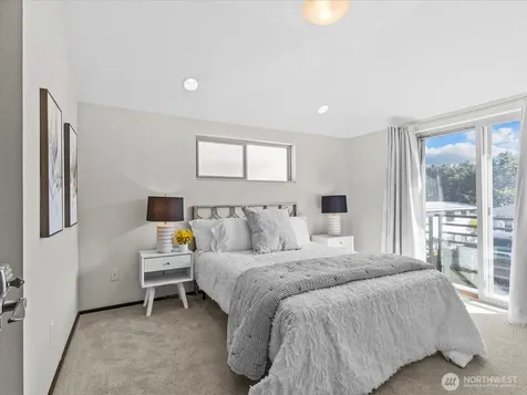 3038 61st Avenue SW Seattle WA 98116