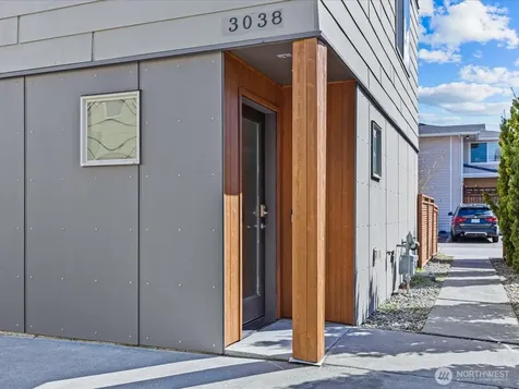 3038 61st Avenue SW Seattle WA 98116