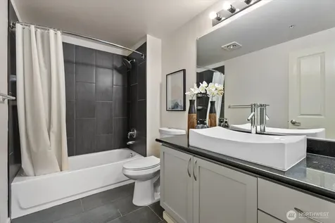 111 108th Avenue NE Bellevue WA 98004