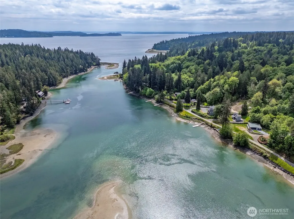 9715 148th Avenue NW Gig Harbor WA 98329