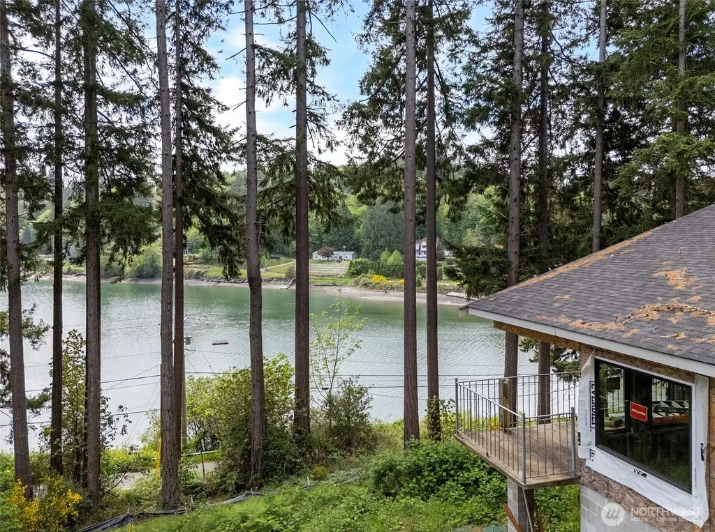 9715 148th Avenue NW Gig Harbor WA 98329