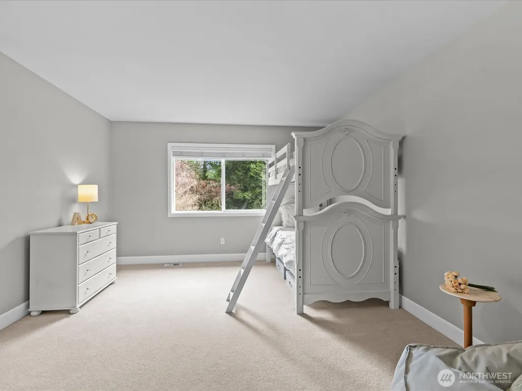 2441 278th Court SE Sammamish WA 98075