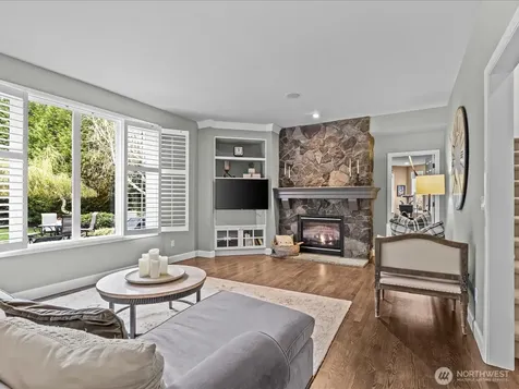 2441 278th Court SE Sammamish WA 98075