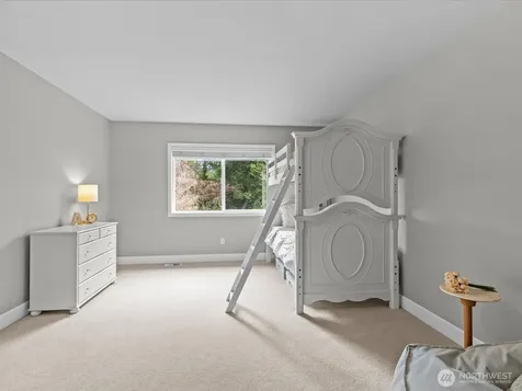 2441 278th Court SE Sammamish WA 98075