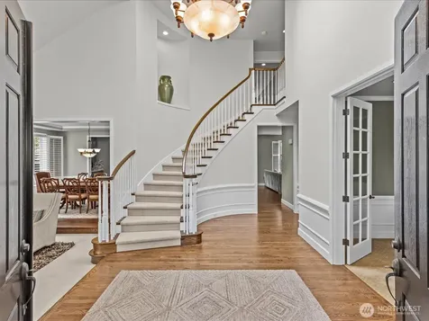 2441 278th Court SE Sammamish WA 98075