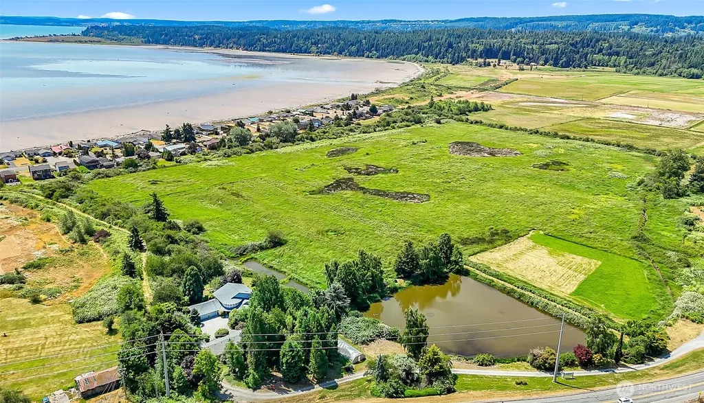 828 State Highway 532 Camano Island WA 98282
