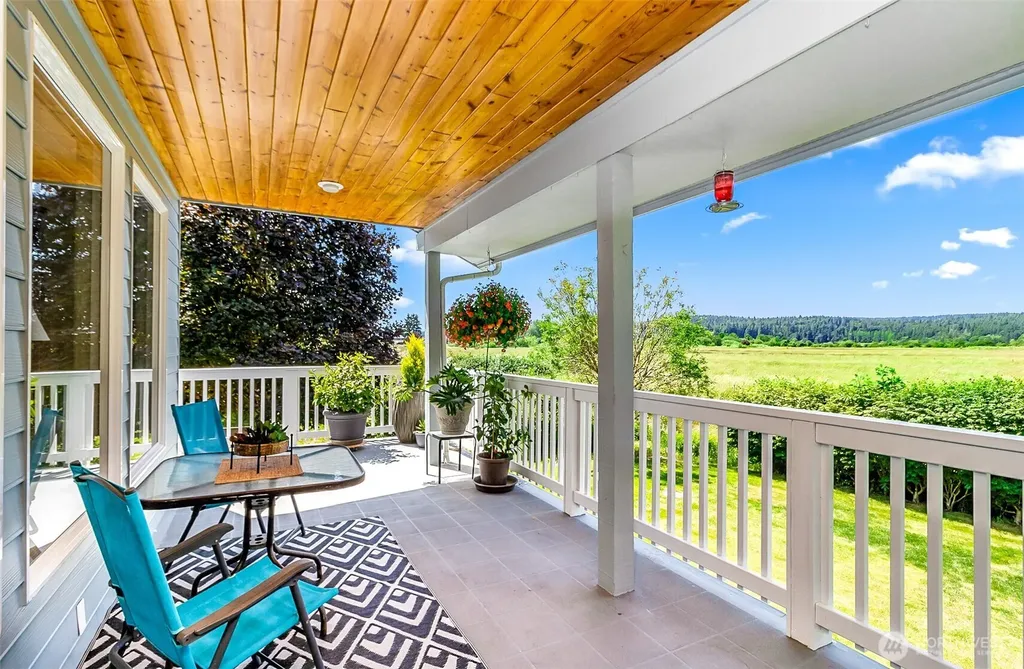 828 State Highway 532 Camano Island WA 98282