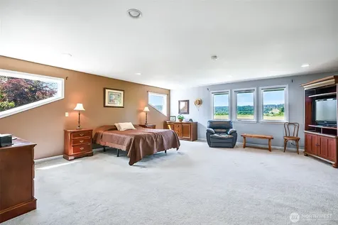 828 State Highway 532 Camano Island WA 98282