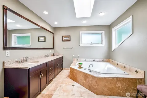 828 State Highway 532 Camano Island WA 98282