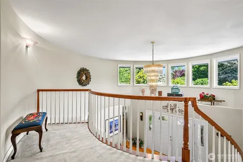 828 State Highway 532 Camano Island WA 98282