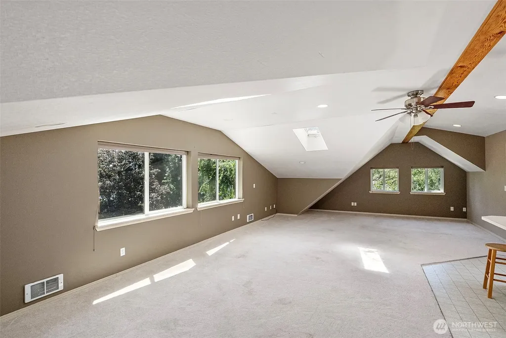 9012 146th Avenue NW Lakebay WA 98349