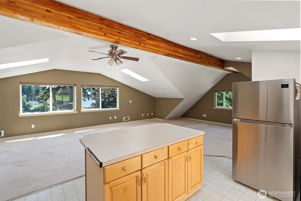 9012 146th Avenue NW Lakebay WA 98349