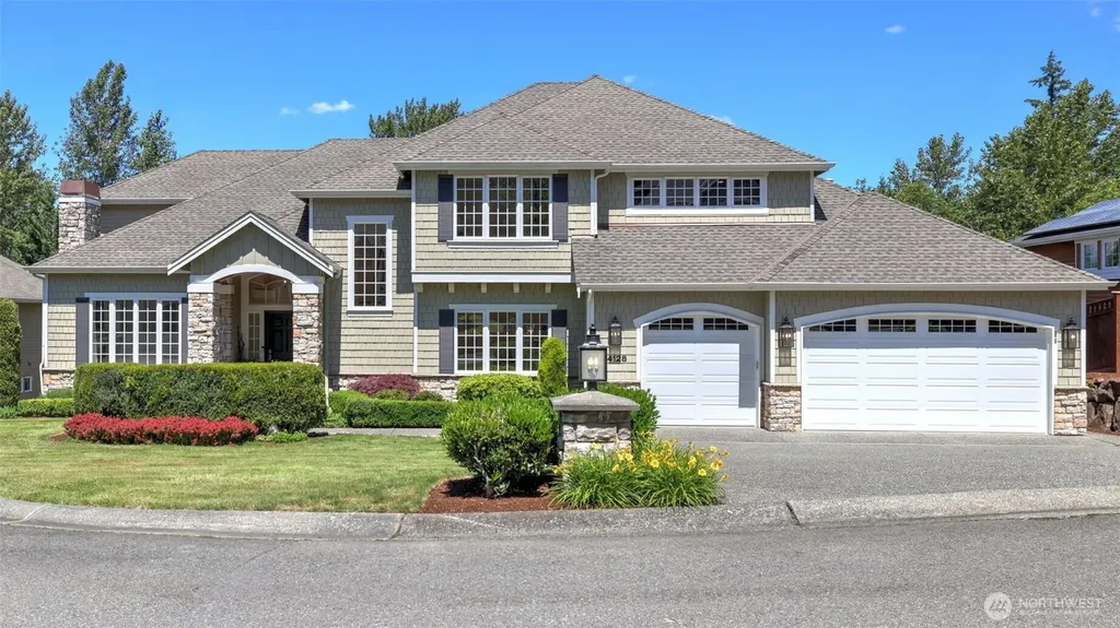24128 NE 1st Place Sammamish WA 98074