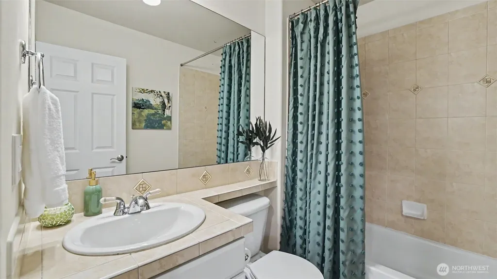 24128 NE 1st Place Sammamish WA 98074