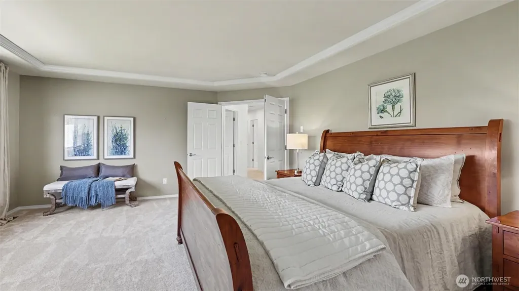 24128 NE 1st Place Sammamish WA 98074