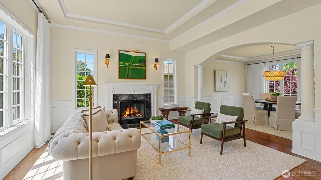 24128 NE 1st Place Sammamish WA 98074