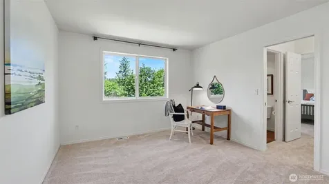 24128 NE 1st Place Sammamish WA 98074