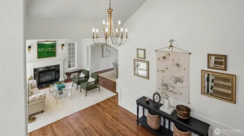 24128 NE 1st Place Sammamish WA 98074