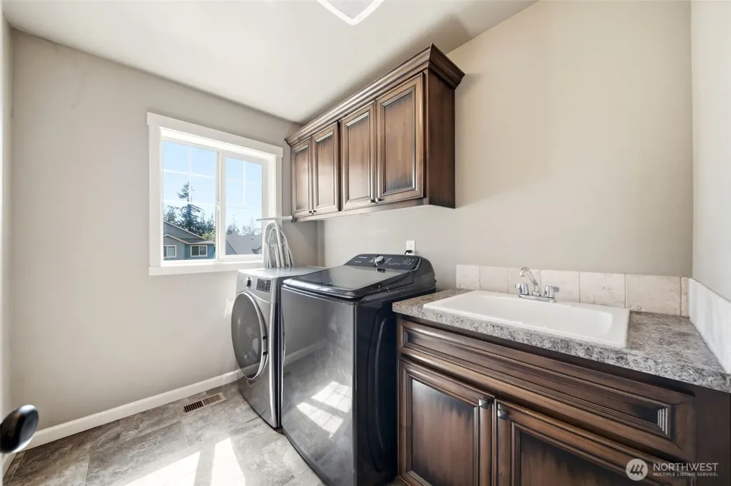 406 Stone Park Kalama WA 98625