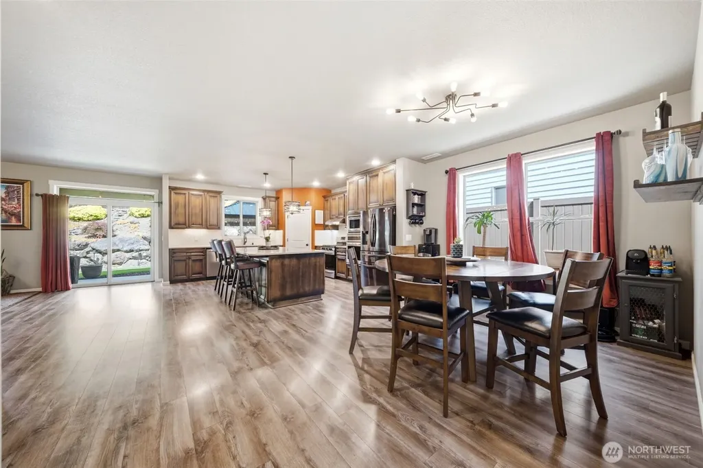 406 Stone Park Kalama WA 98625