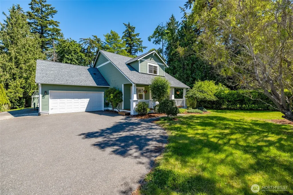 2609 C Avenue Anacortes WA 98221