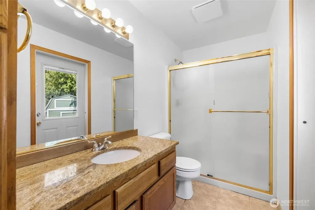 2609 C Avenue Anacortes WA 98221