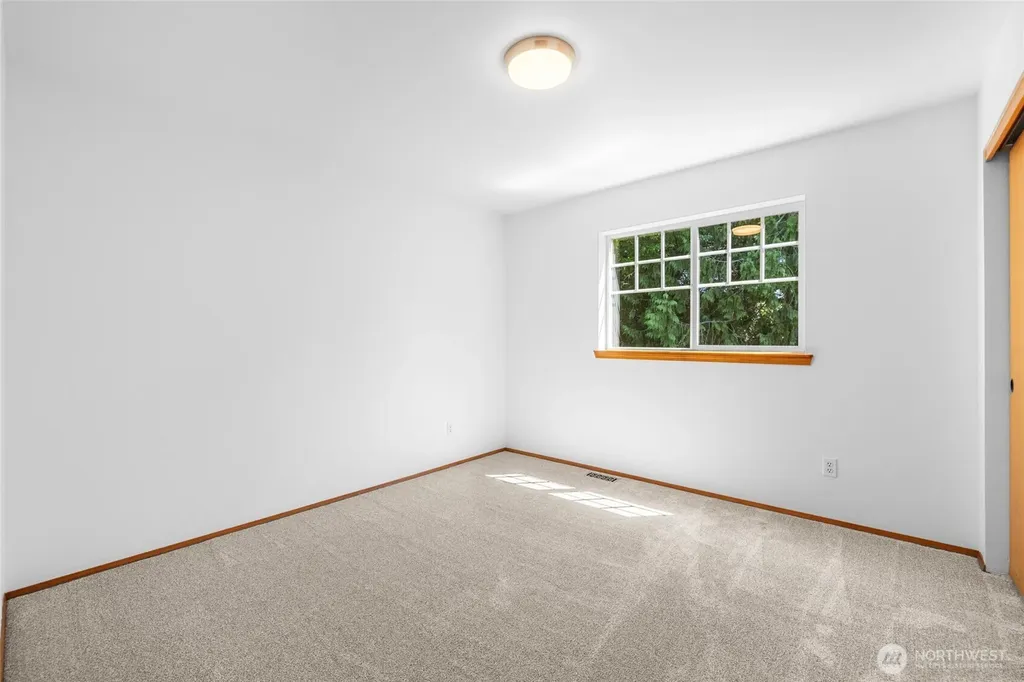 2609 C Avenue Anacortes WA 98221