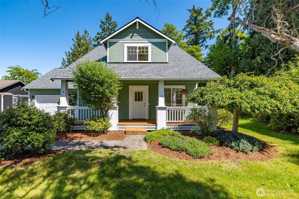 2609 C Avenue Anacortes WA 98221