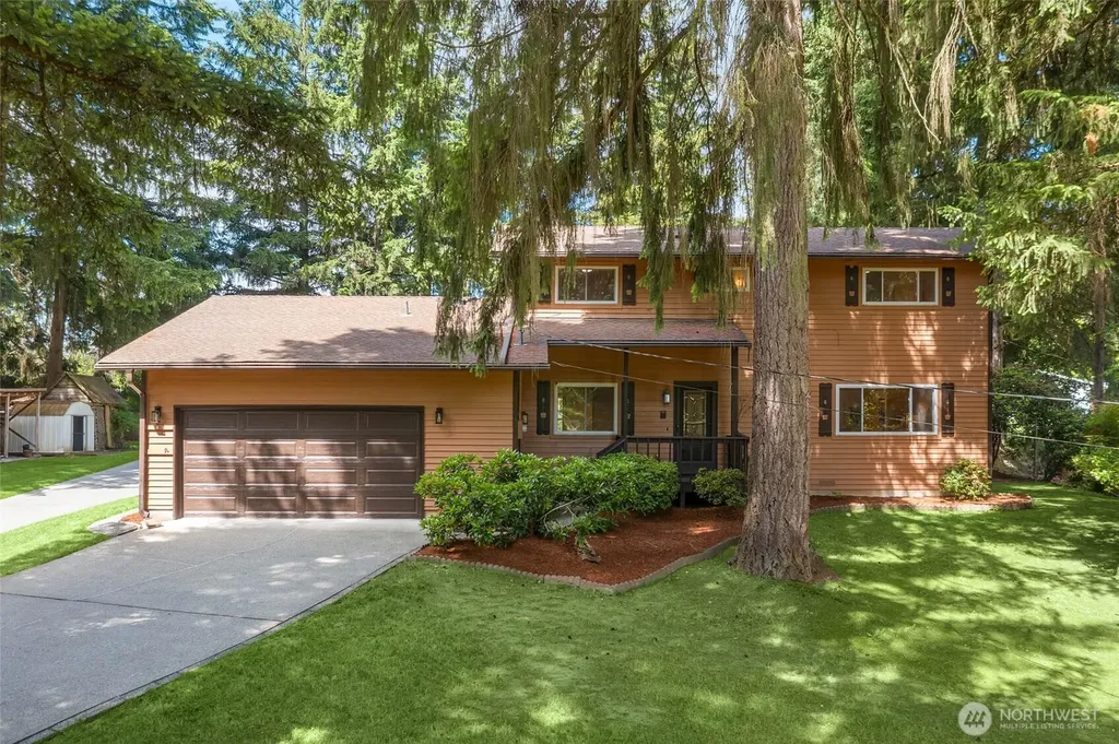 14043 177th Avenue SE Renton WA 98059