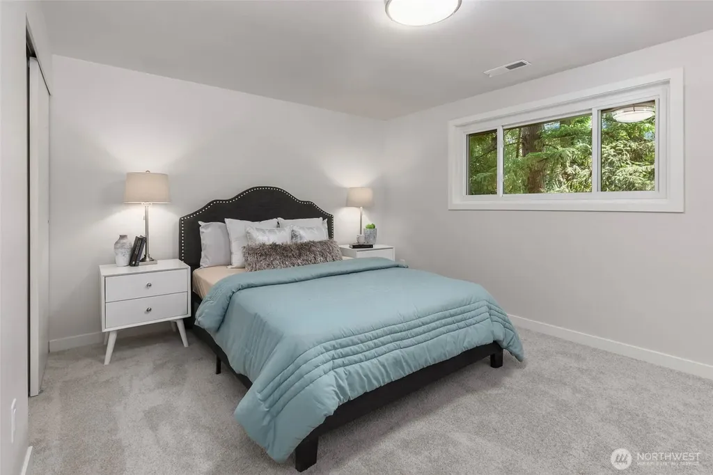 14043 177th Avenue SE Renton WA 98059