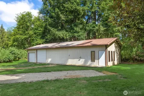 14043 177th Avenue SE Renton WA 98059