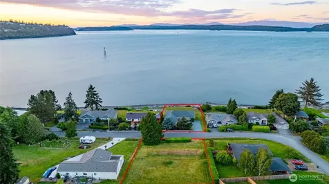 639 E Beacon View Drive Oak Harbor WA 98277