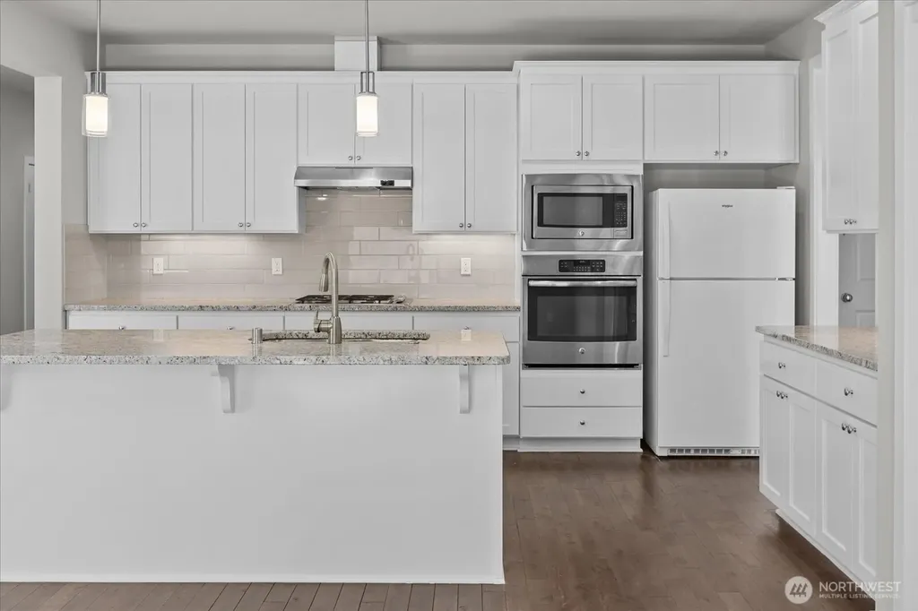 1226 178th Street SW Lynnwood WA 98037